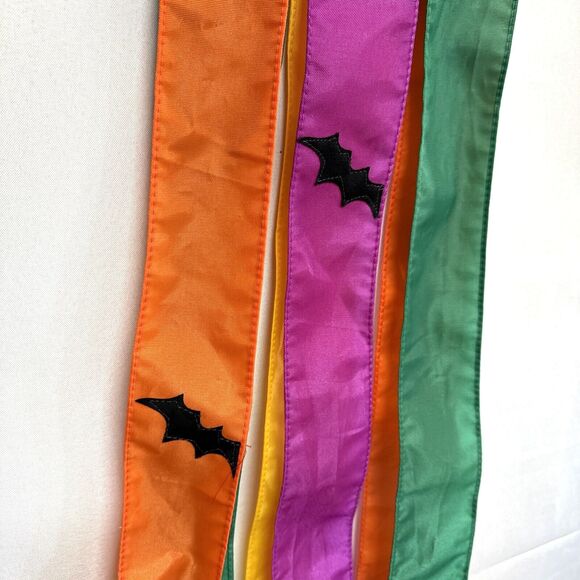 SNOOPY PEANUTS 3-D YARD 4 ft WINDSOCK FLAG Vtg Halloween Pumpkin Bats On Tassels - Picture 3 of 5